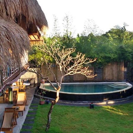 Хостел Da Housetel Kuta Кута Экстерьер фото